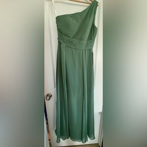 Elegant wedding guest/prom dress. One shoulder. Sage colour. Beautiful & flowing